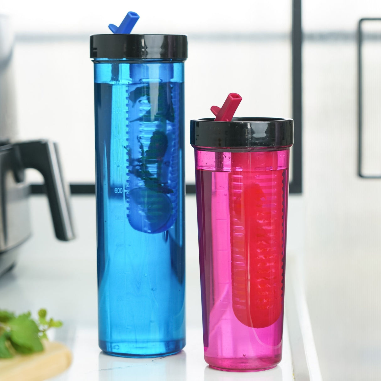 Sipper Infuser Bottle 700ml 2pcs Set | Fruit Infuser Sipper Bottle